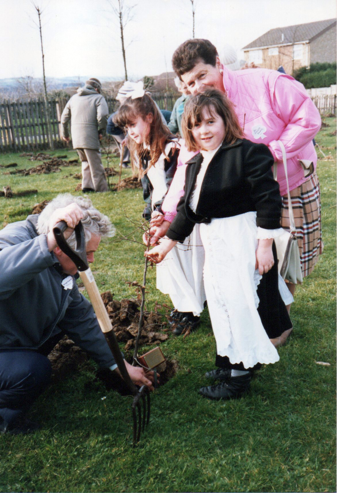 Walbottle Primary tree planting